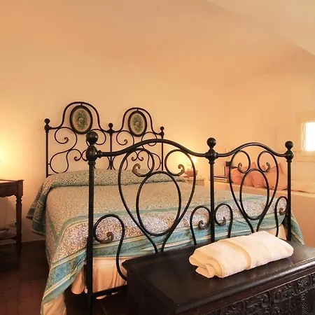 Hermes Villa *